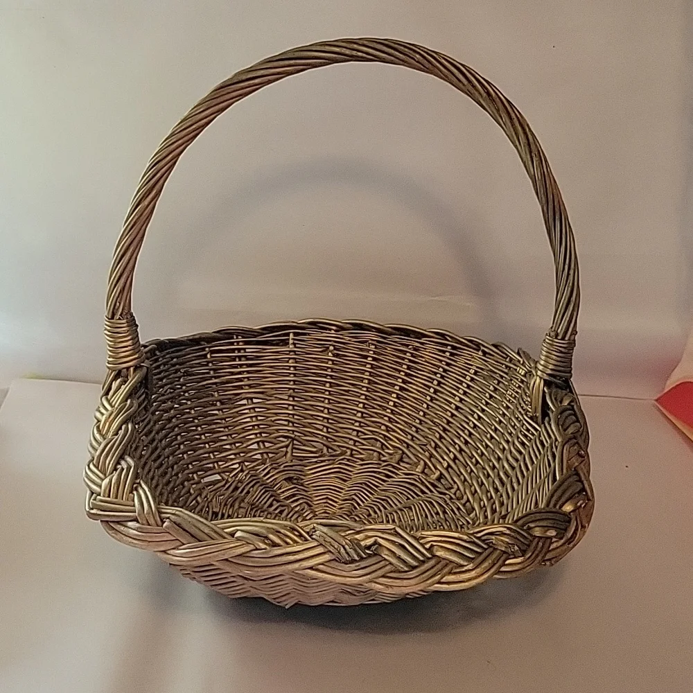 Gold Basket